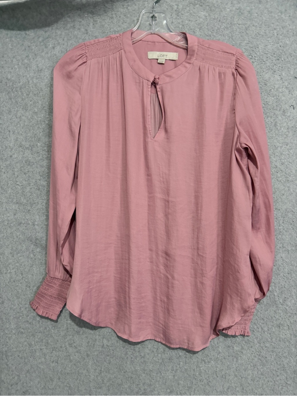 LOFT Mauve Pink Long Sleeve Smocked Keyhole Blouse XS NWT
